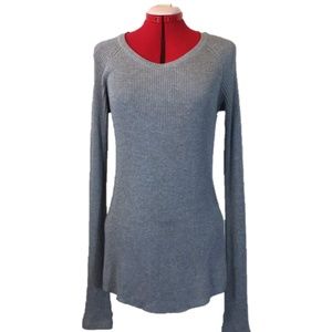 Lululemon Sweater w/thumb holes Sz M/L